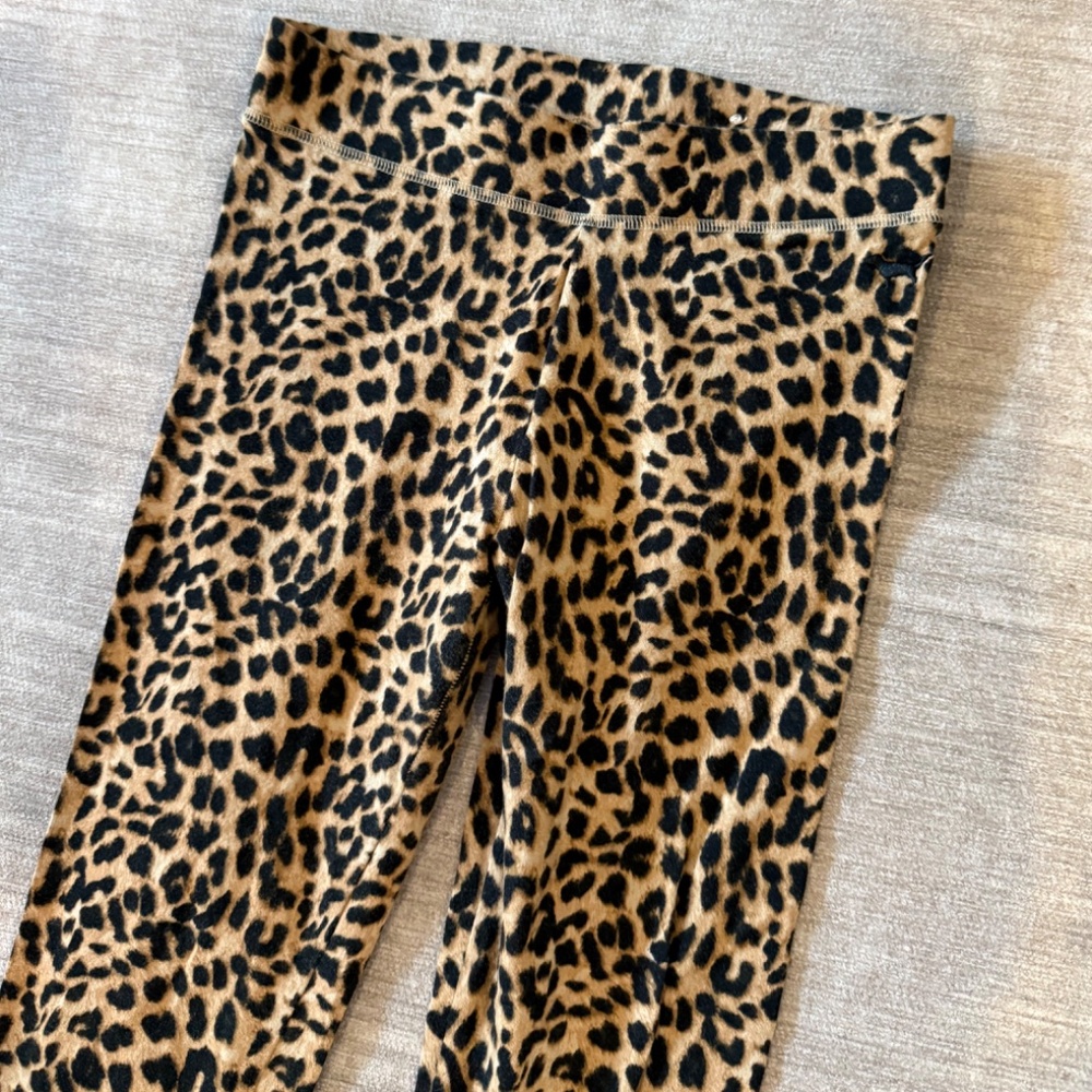Victoria Secret Pink Leopard Leggings - Picture 2 of 4